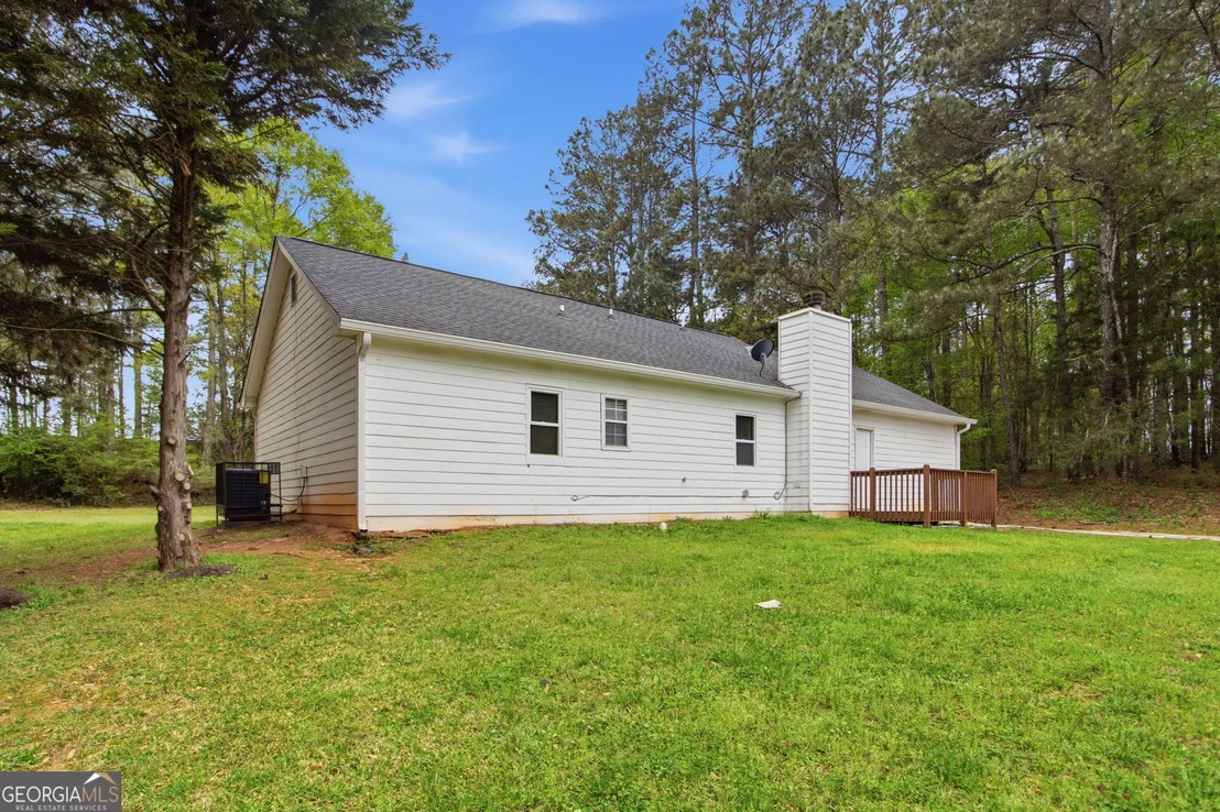 Photo of 741 Roscoe Davis Road