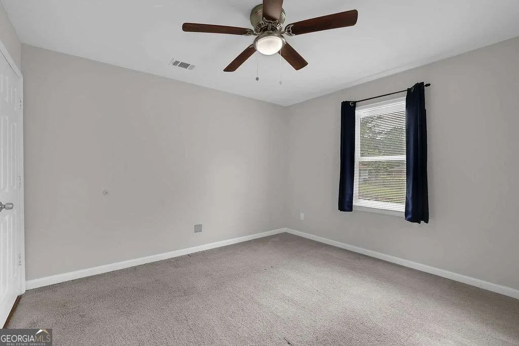 Photo of 571 Benmac Road SE