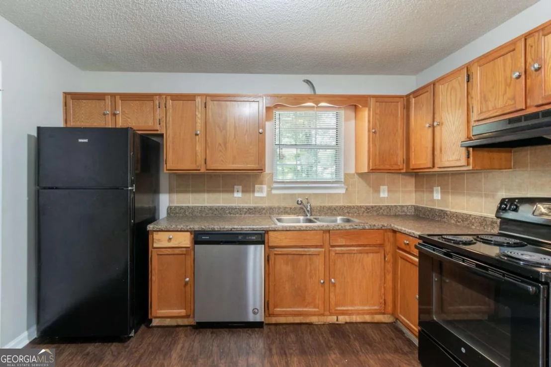 Photo of 310 Rippling Brook Trace