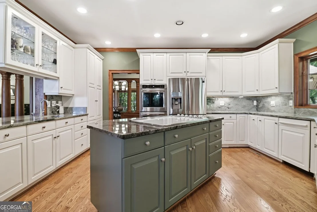 Photo of 560 Shetland Trace