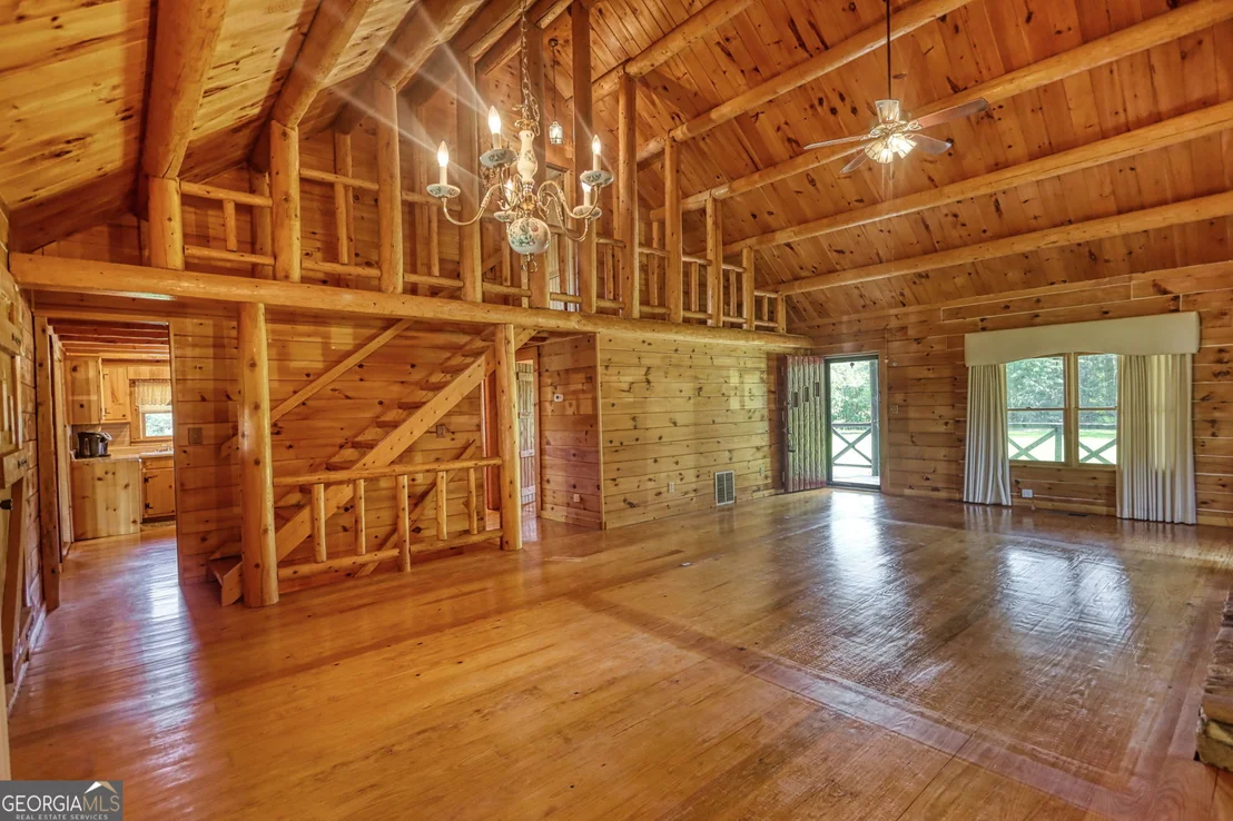 Photo of 2665 Macedonia Road