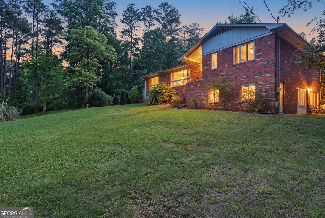 Photo of 33 Cherokee Hills Lane