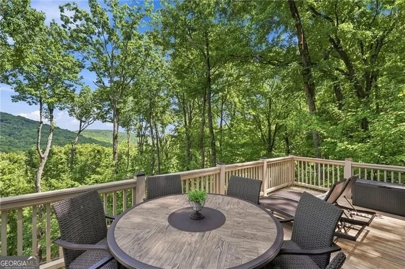 Photo of 1458 Valley View Drive