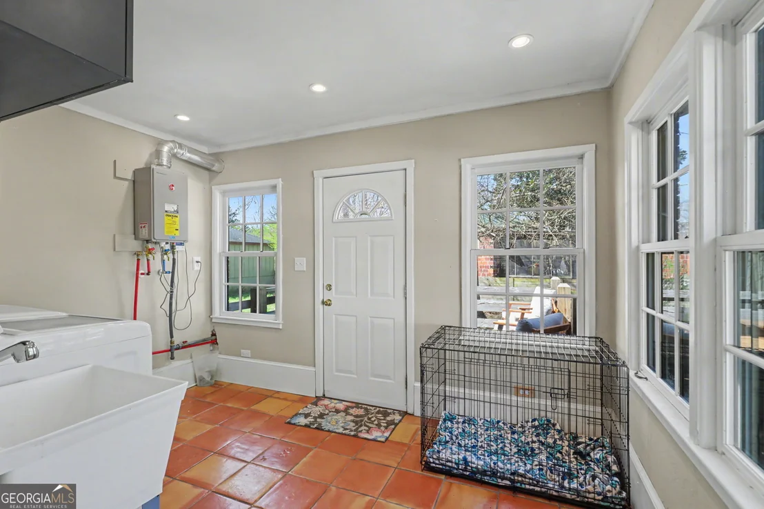 Photo of 33 Maple Street