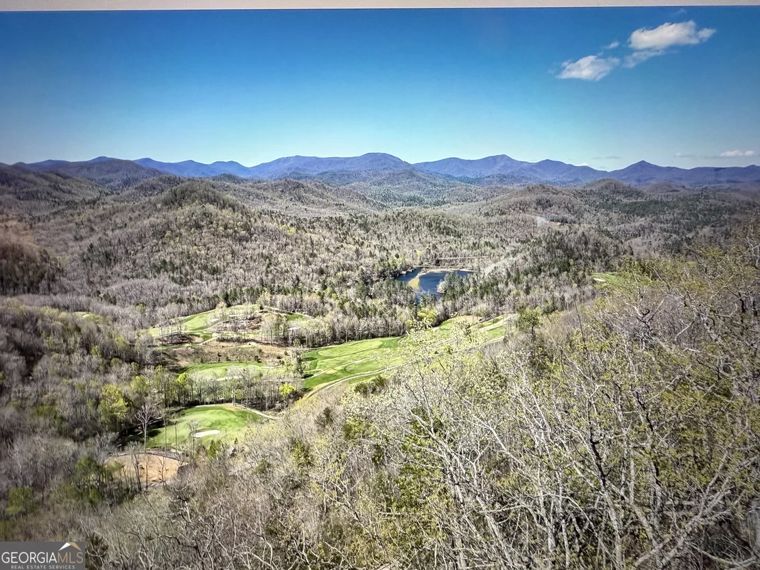 Photo of 608 Winterberry Drive