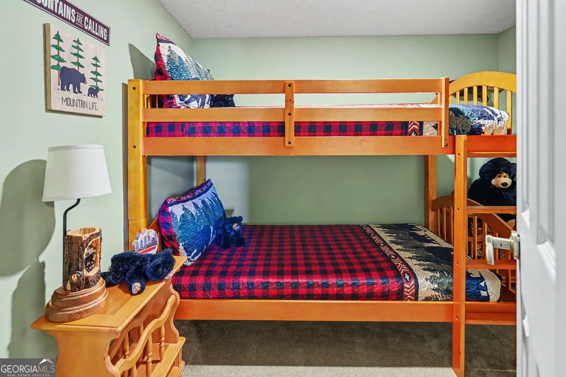 Photo of 2379 Ridgepole Drive