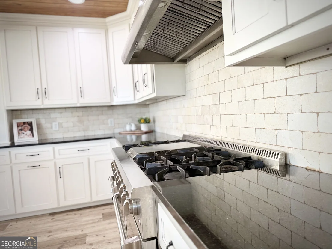 Photo of 2495 Broxton Highway