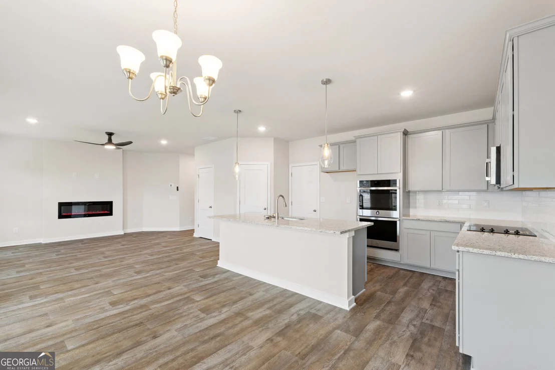 Photo of 195 Crabapple Road