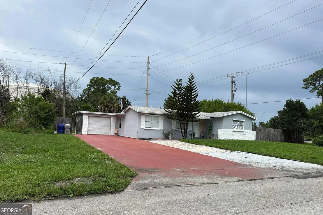 Photo of 5810 76th Lane