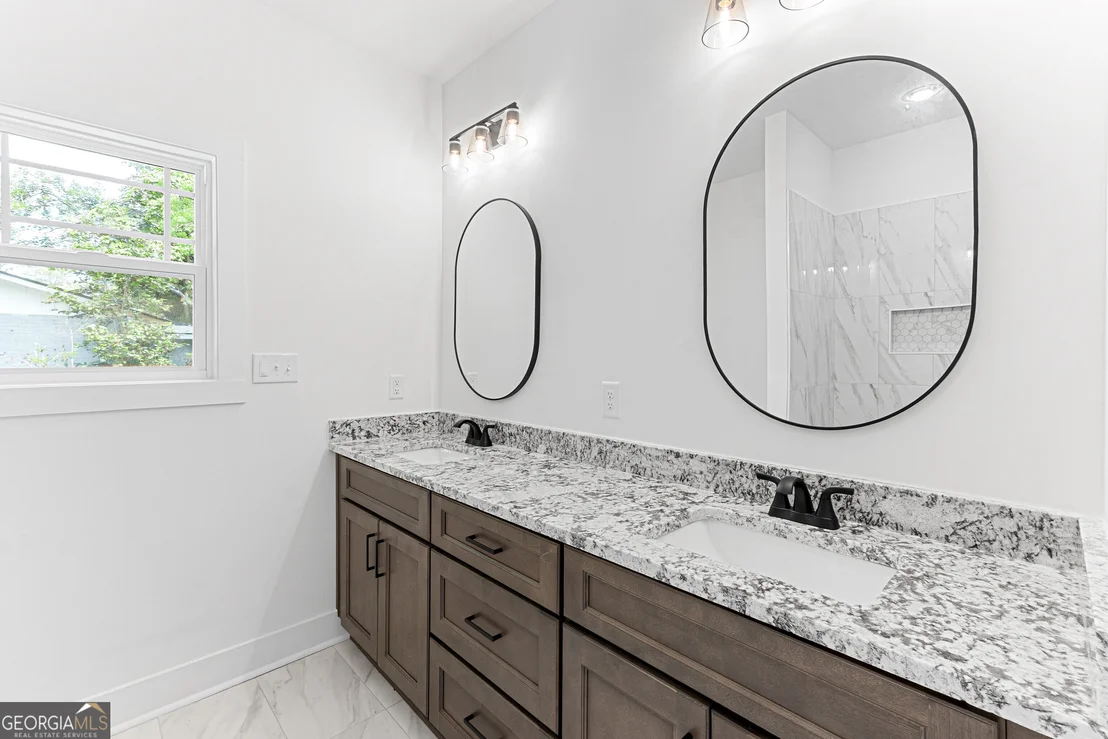 Photo of 116 Merrie Valley Road