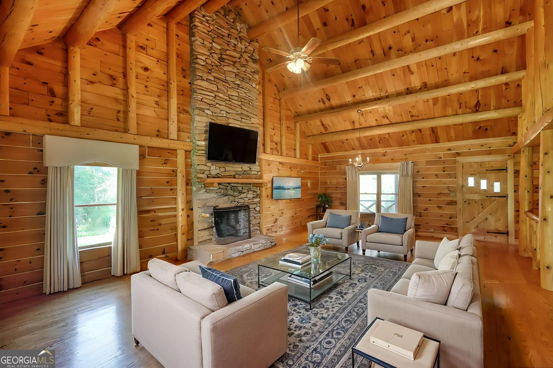 Photo of 2665 Macedonia Road