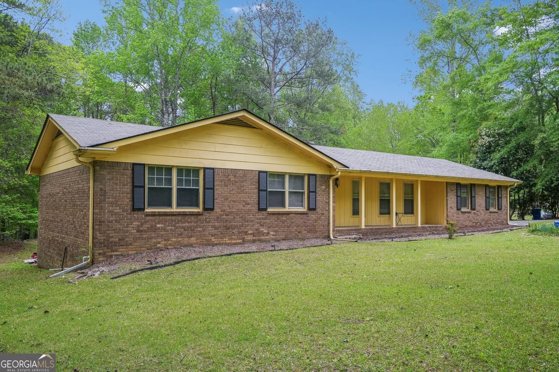 Photo of 8540 Ridge Road