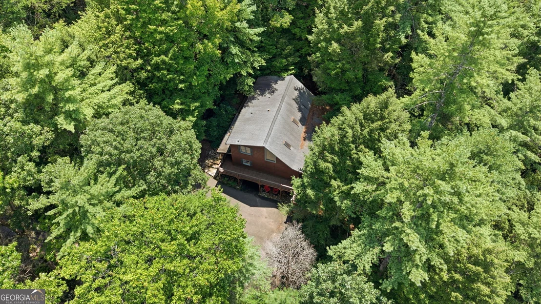 Photo of 464 Whispering Pine Lane