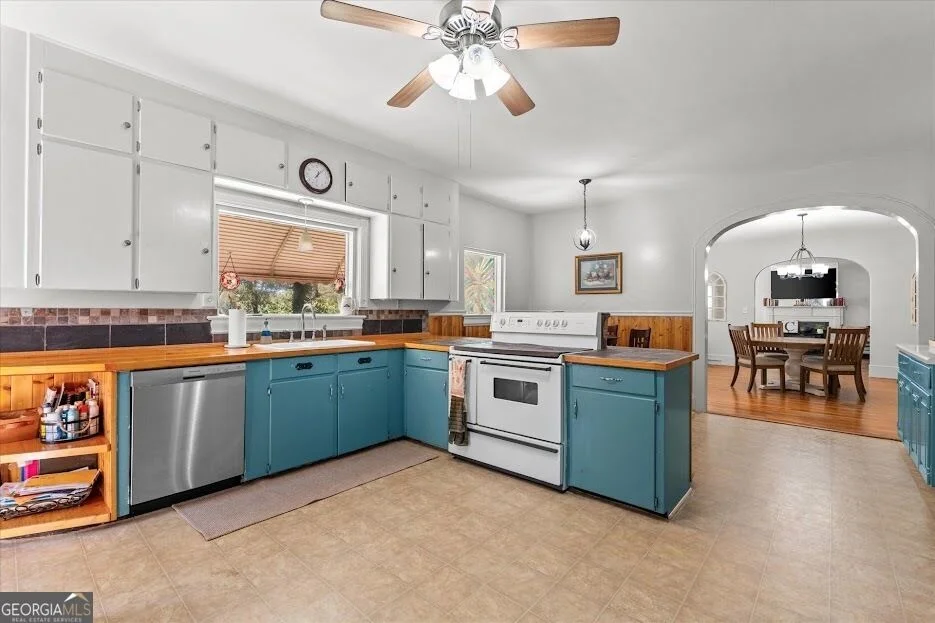 Photo of 48 Webb Drive