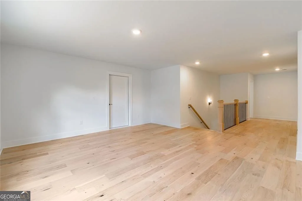 Photo of 5808 Swinging Gate Road