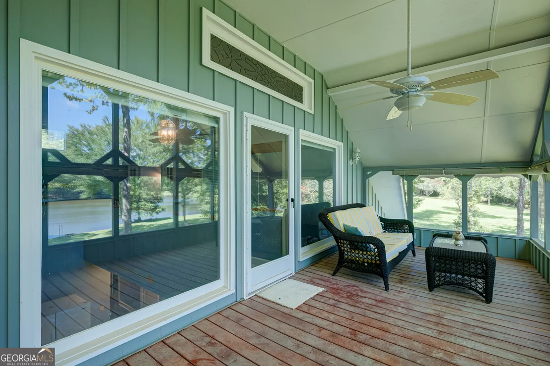 Photo of 215 Wessmanor Drive