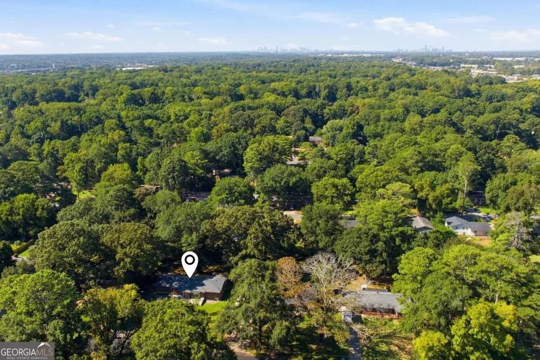 Photo of 2498 Johnson Drive