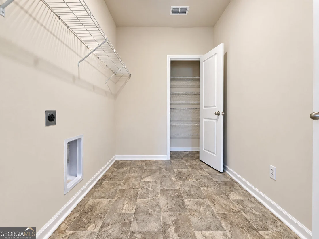 Photo of 183 Benelli Drive
