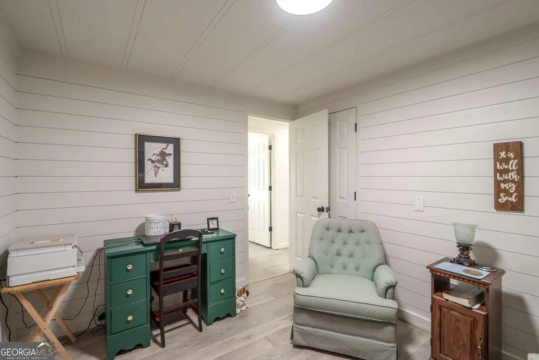 Photo of 1180 Green Briar Drive