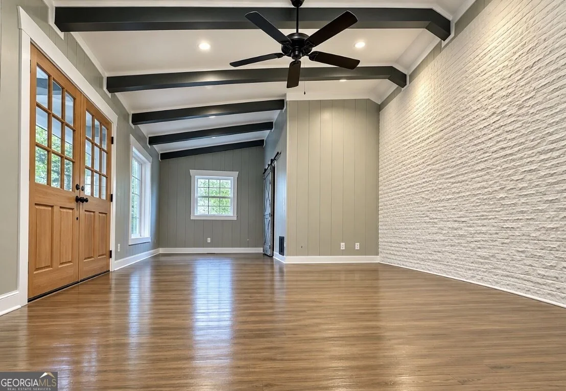 Photo of 405 N Broughton Street