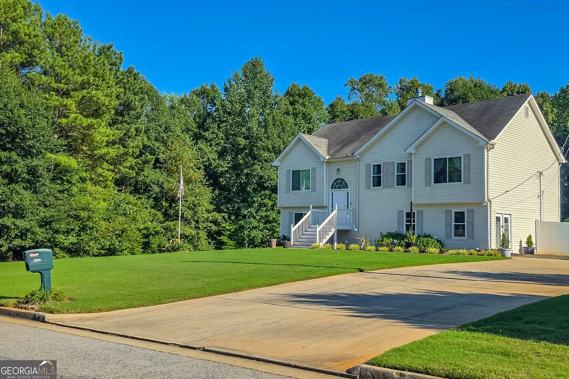 Photo of 1016 Hamilton Drive