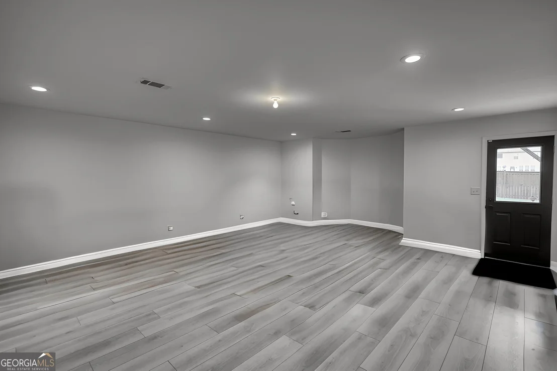 Photo of 3323 Shoals Ridge Drive