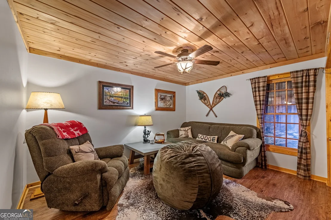 Photo of 4396 Highway 382 W