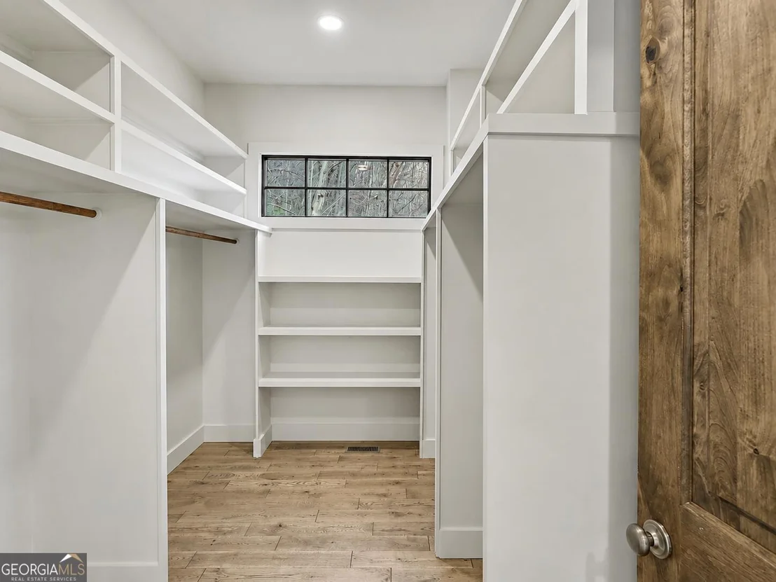 Photo of 416 Winding Trail
