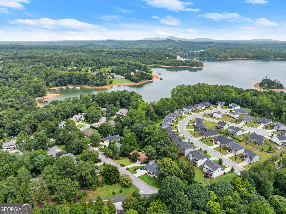 Photo of 290 Cochran Drive