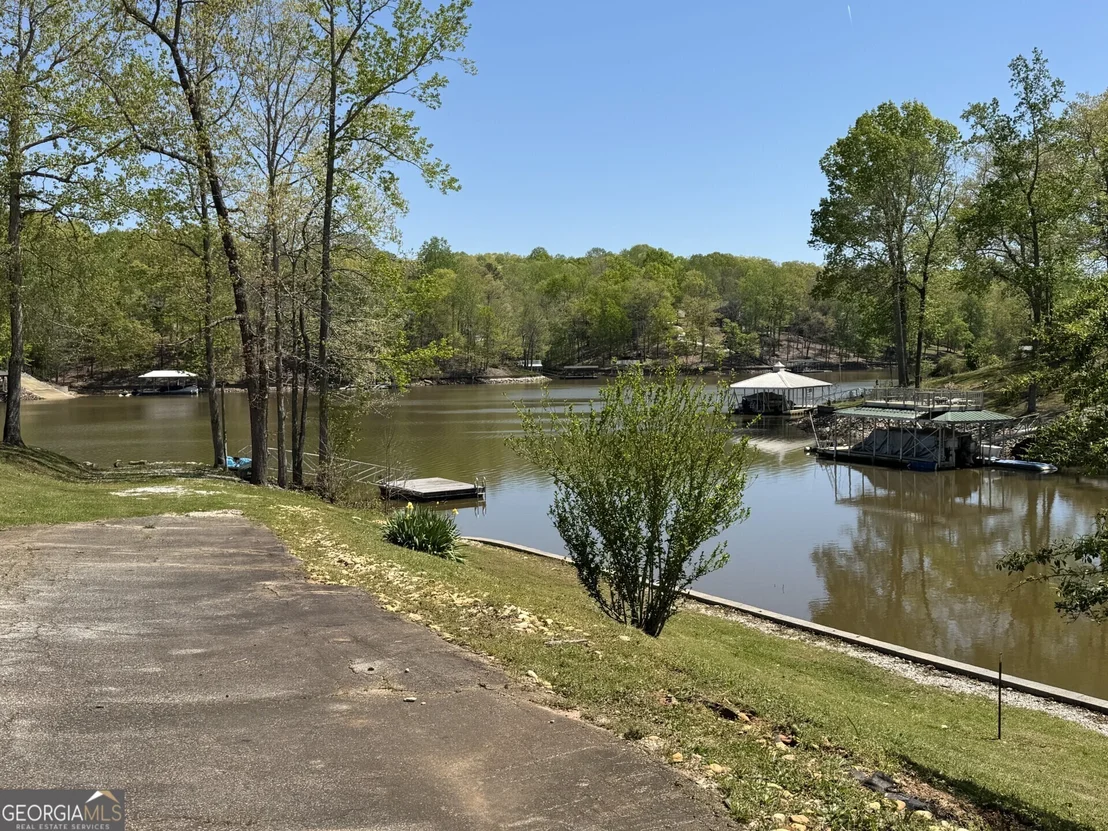 Photo of 111 Warren Drive
