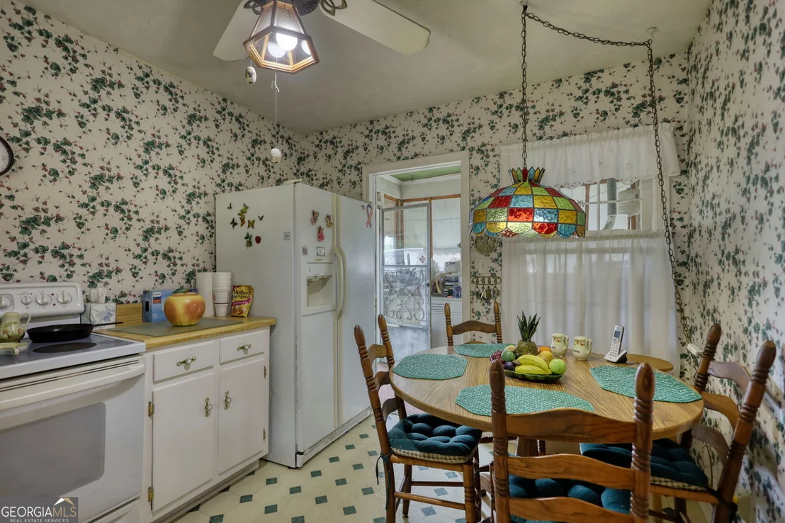 Photo of 982 Highland Circle SE