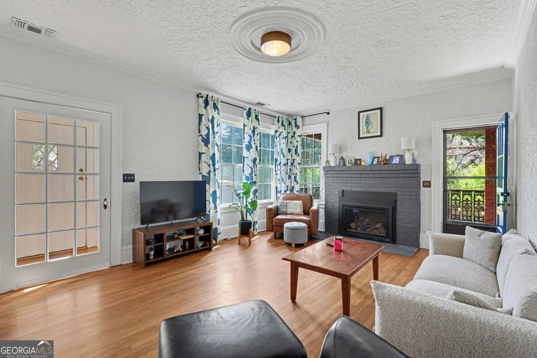 Photo of 33 Maple Street