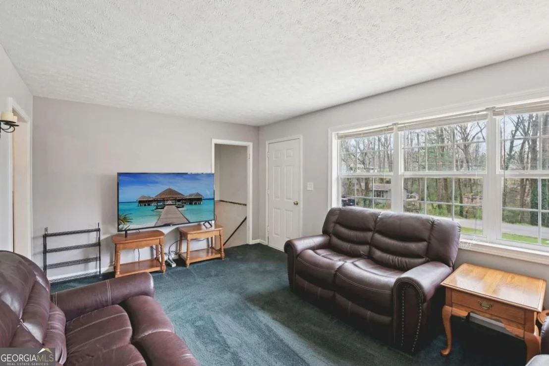Photo of 5640 Forest Drive
