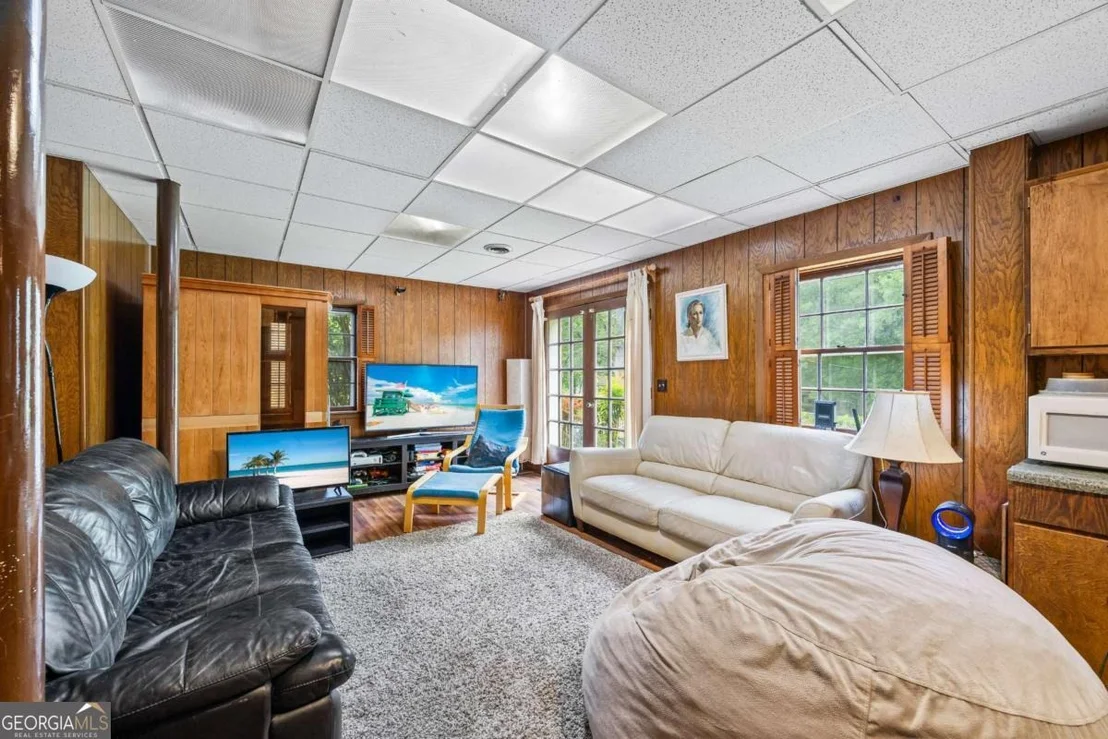 Photo of 401 N 5th Avenue