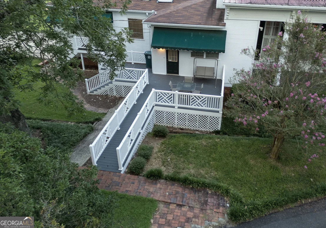 Photo of 534 W WEST BROAD Street