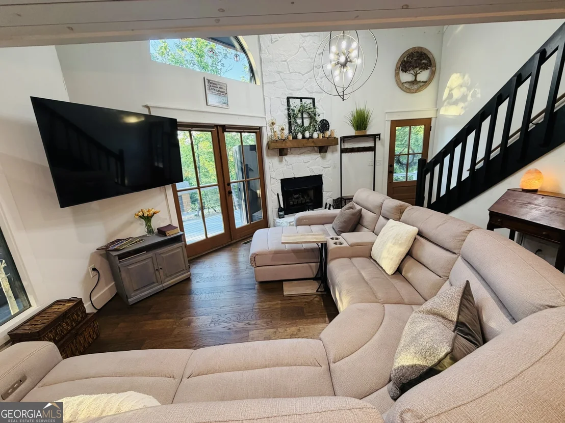 Photo of 74 Valley Drive