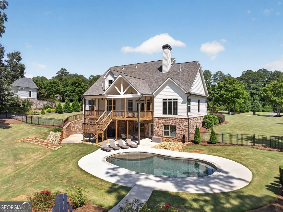 Photo of 417 Fox Valley Drive