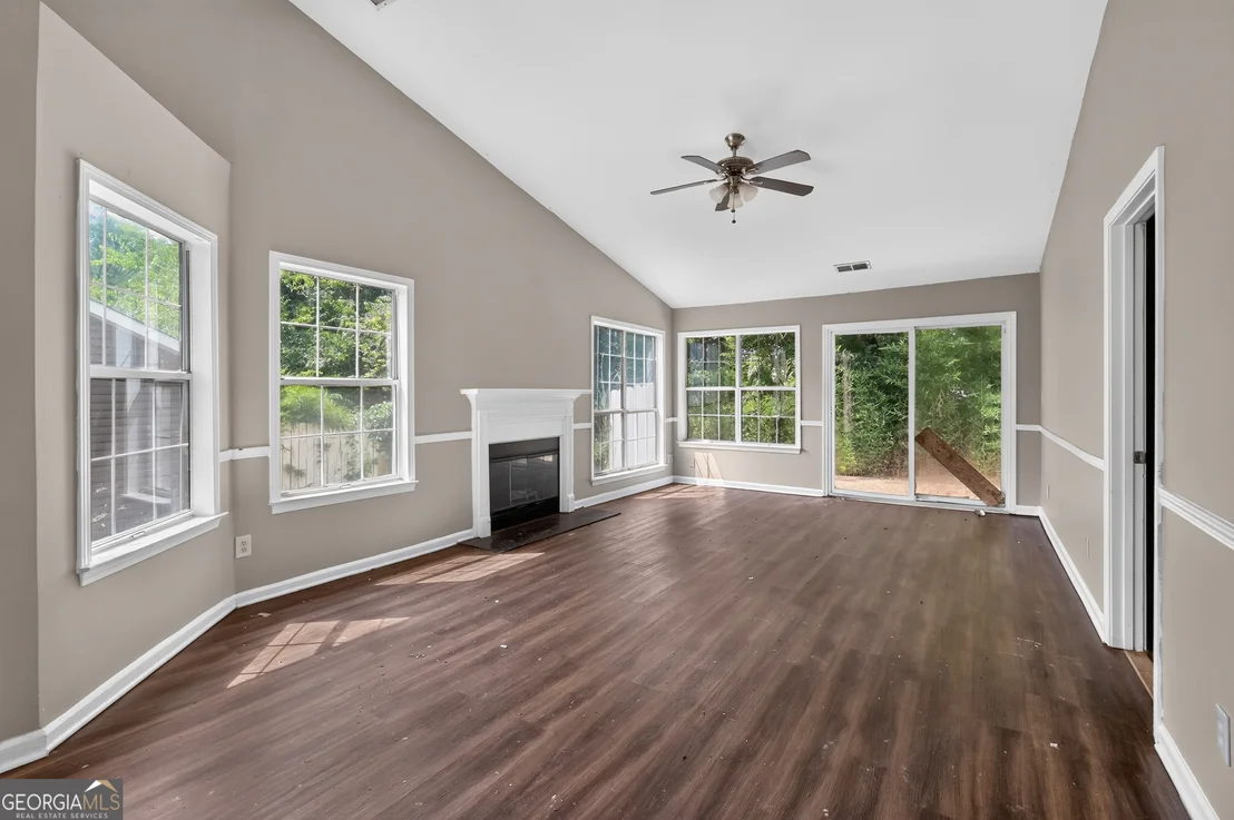 Photo of 1160 Independence Way