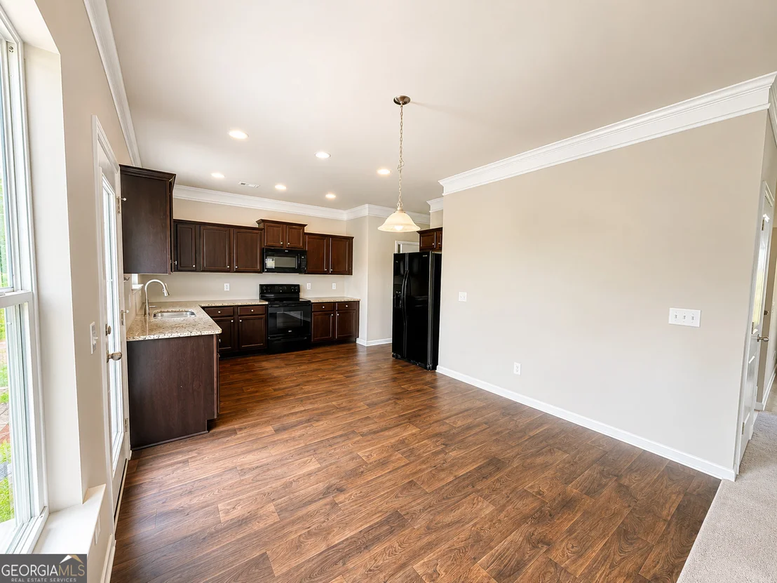 Photo of 987 Soapstone Drive