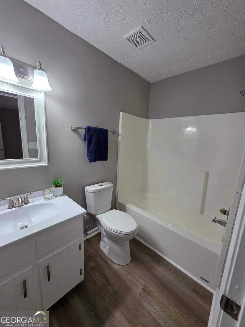 Photo of 355 Big Oak Circle
