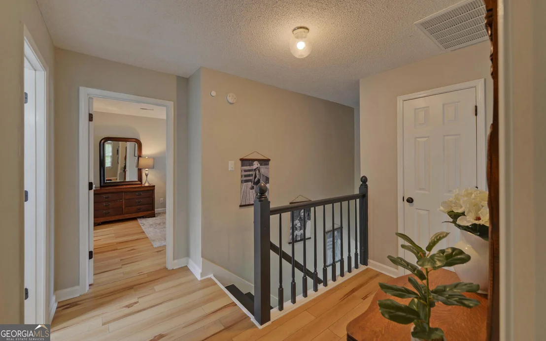 Photo of 62 Crawford Manor Drive