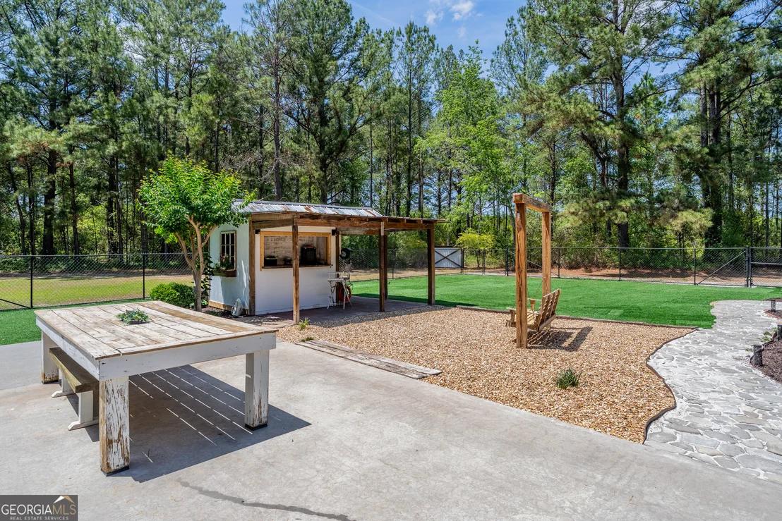 Photo of 5512 Newton Road