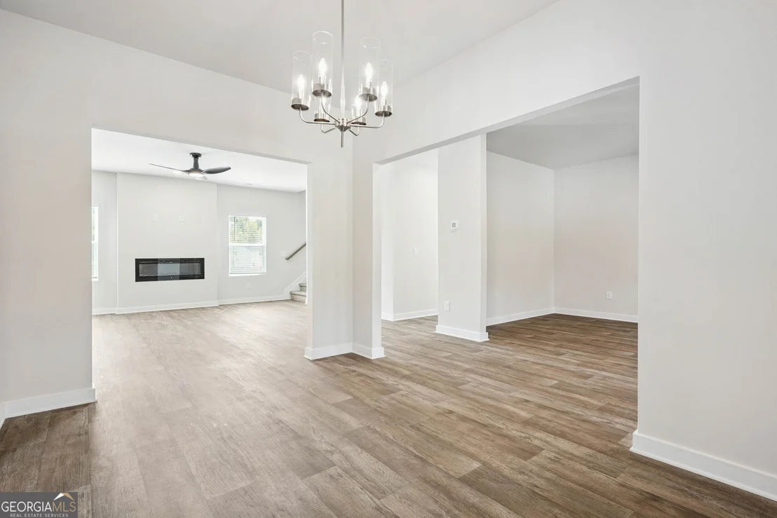 Photo of 439 ORWELL Drive