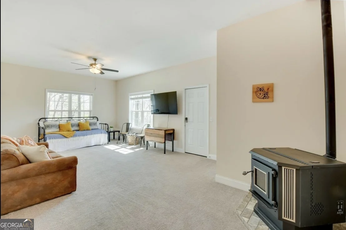 Photo of 243 Degroff Lane