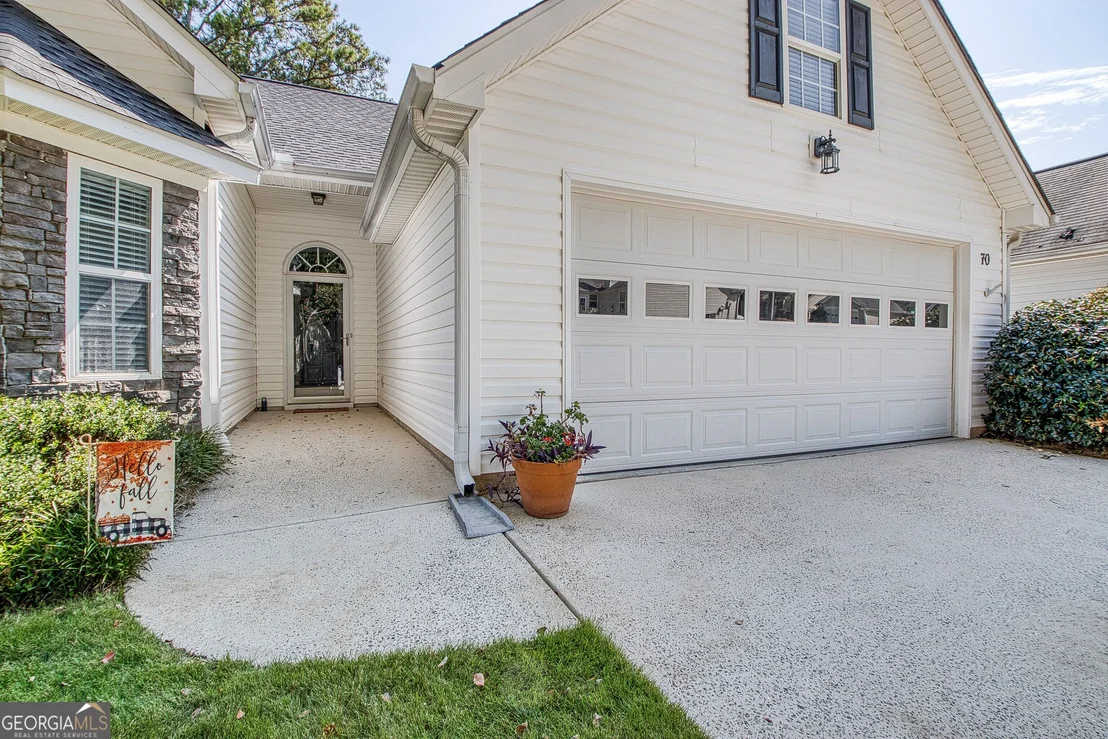 Photo of 70 Green Spring