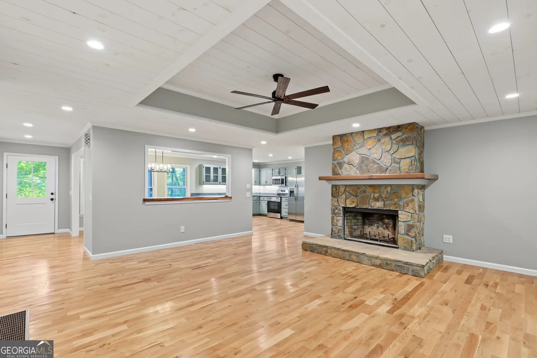 Photo of 623 Deerfield Drive