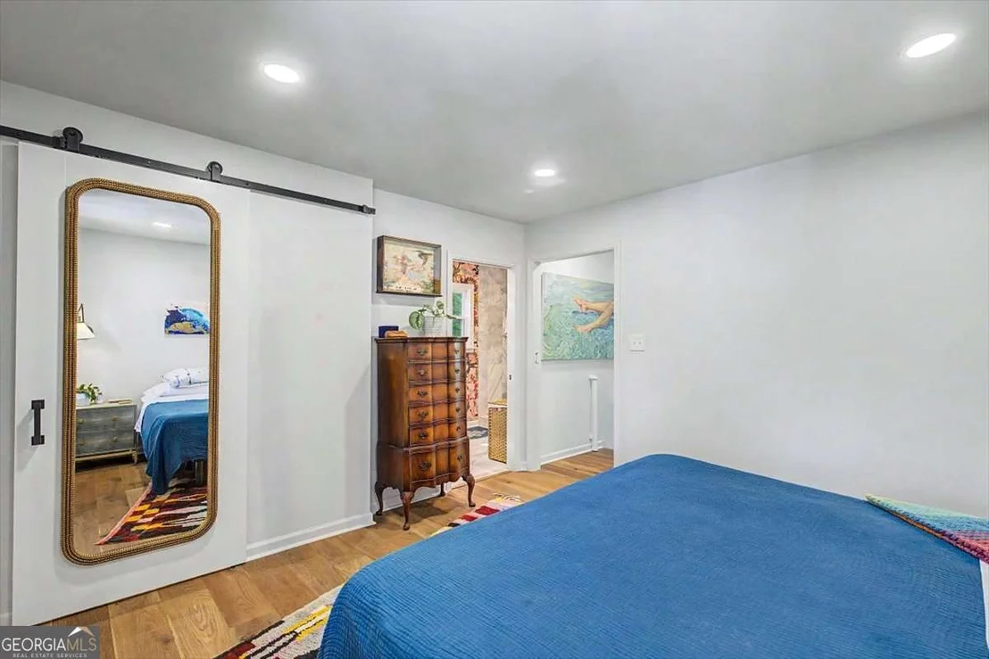 Photo of 210 Battery Way