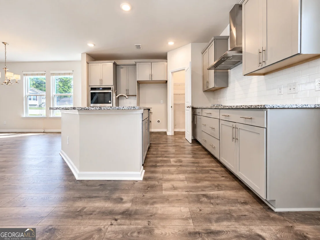Photo of 183 Benelli Drive