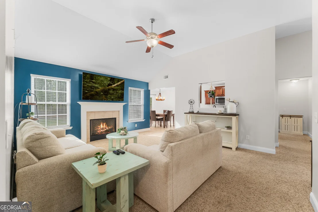 Photo of 40 Abigail Circle