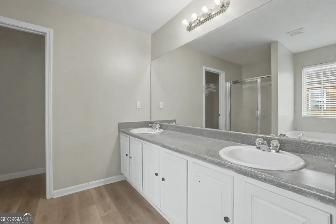 Photo of 375 Walton View